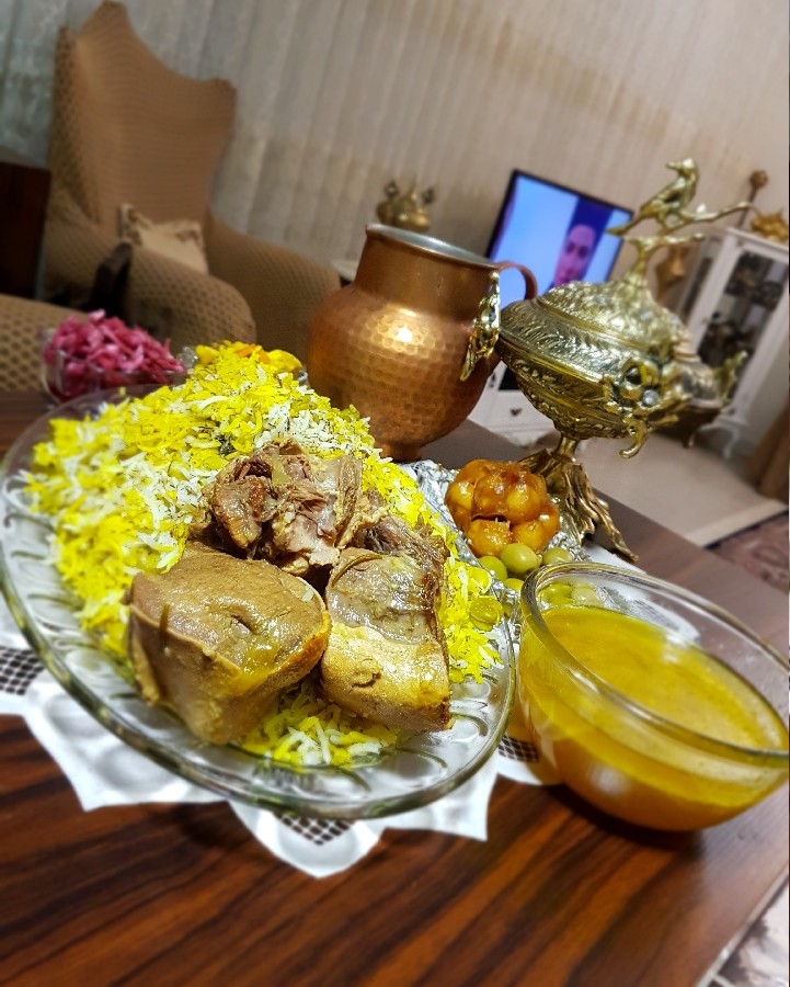 طرز تهیه باقالی پلو با گوشت زبان گوساله