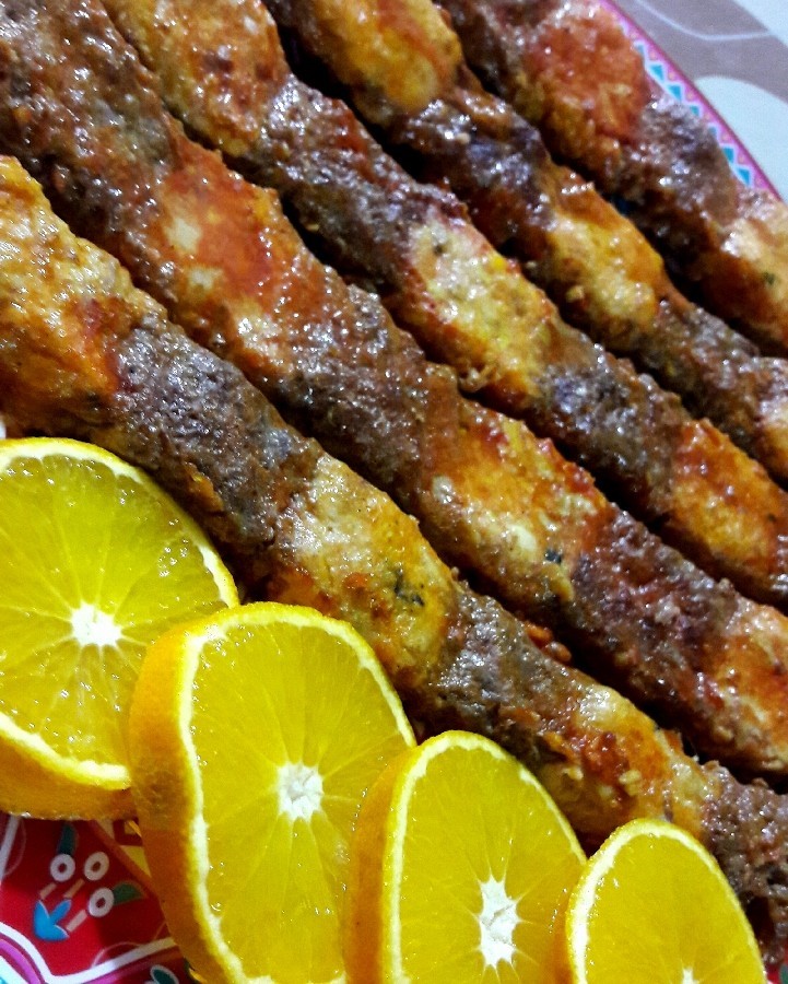 چرخ کرده سینه مرغ و تهیه کباب تابه ای دو رنگ